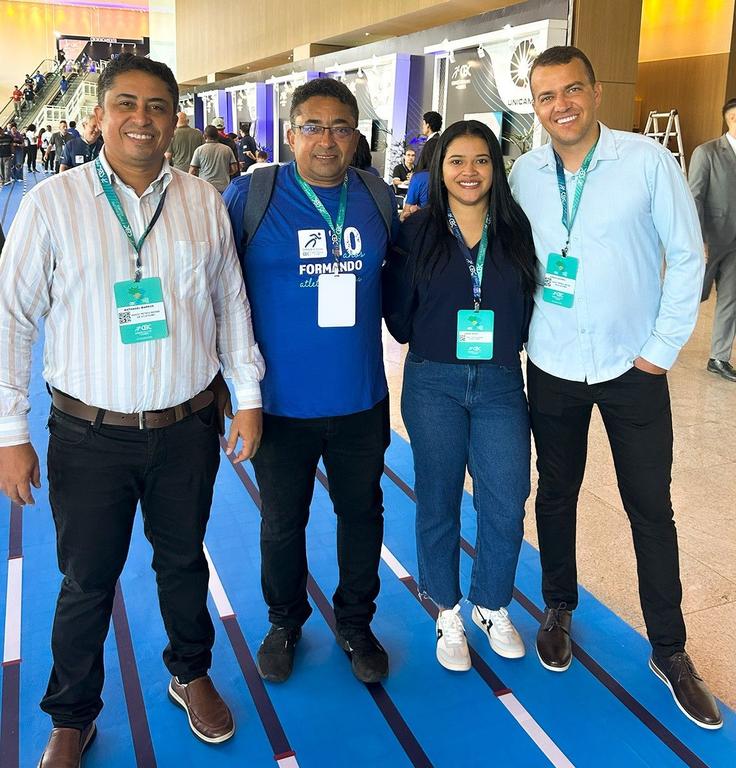 Natanael Barros, Marciano Barros, Samira Nunes e Domingos Rodrigues (esq.p/dir)