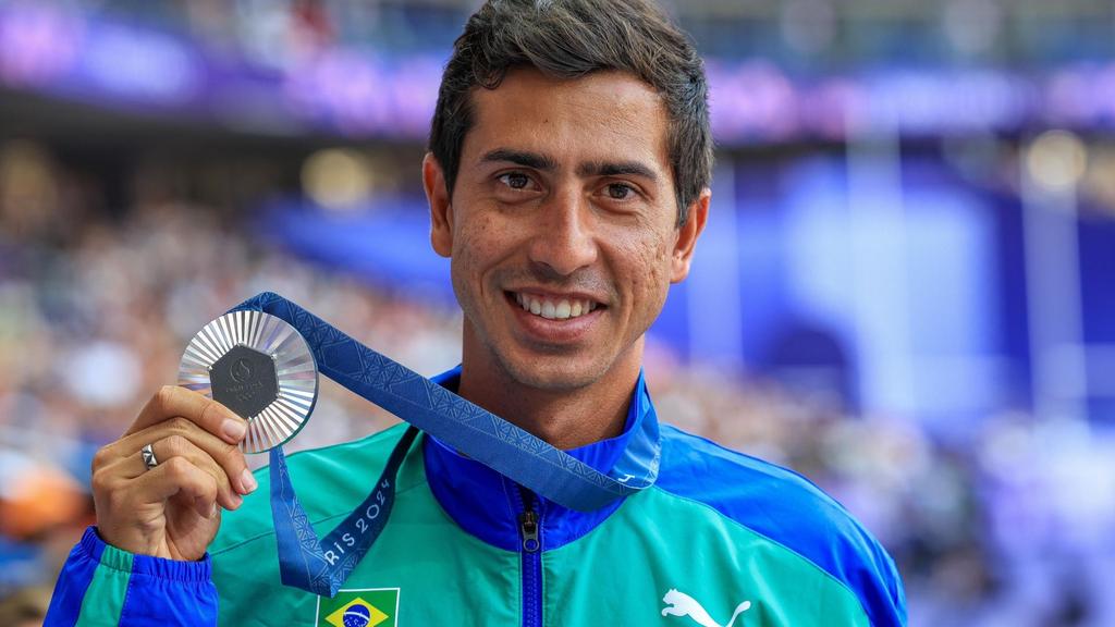 Caio Bonfim, prata em Paris